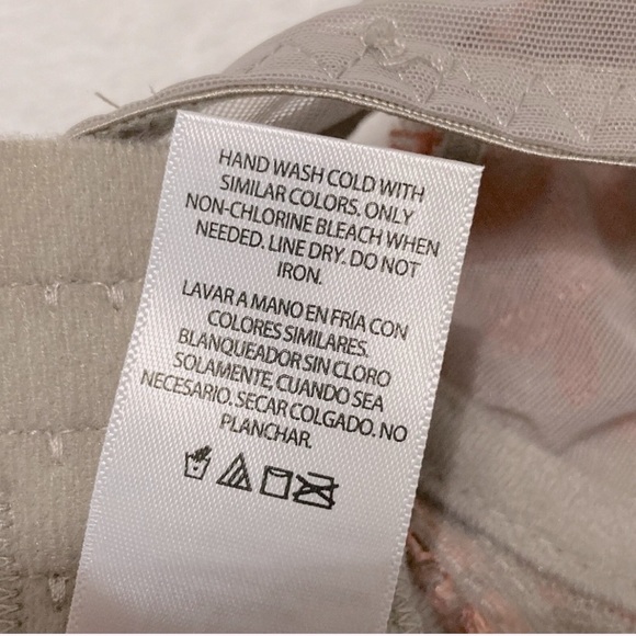 Lace Embroidered Unlined Bra - Picture 7 of 11